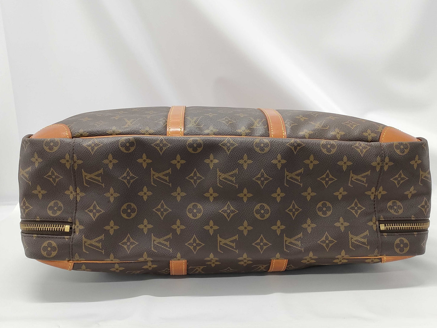 LOUIS VUITTON Monogram Sirius 50 Handbag