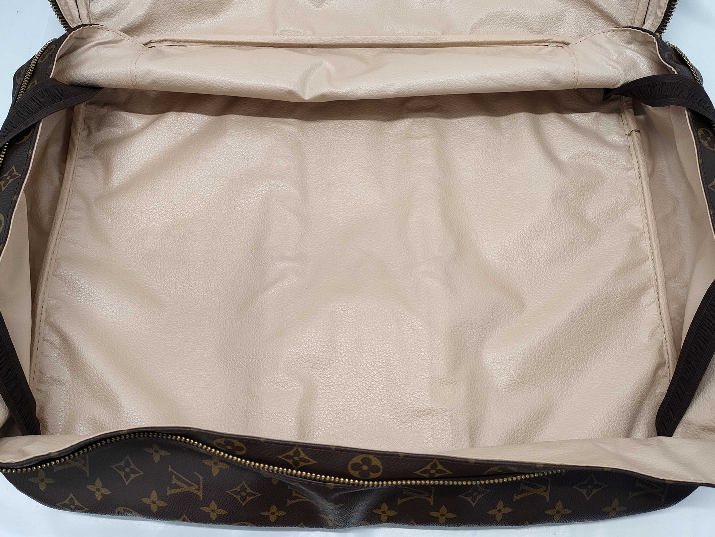LOUIS VUITTON Monogram Sirius 50 Handbag