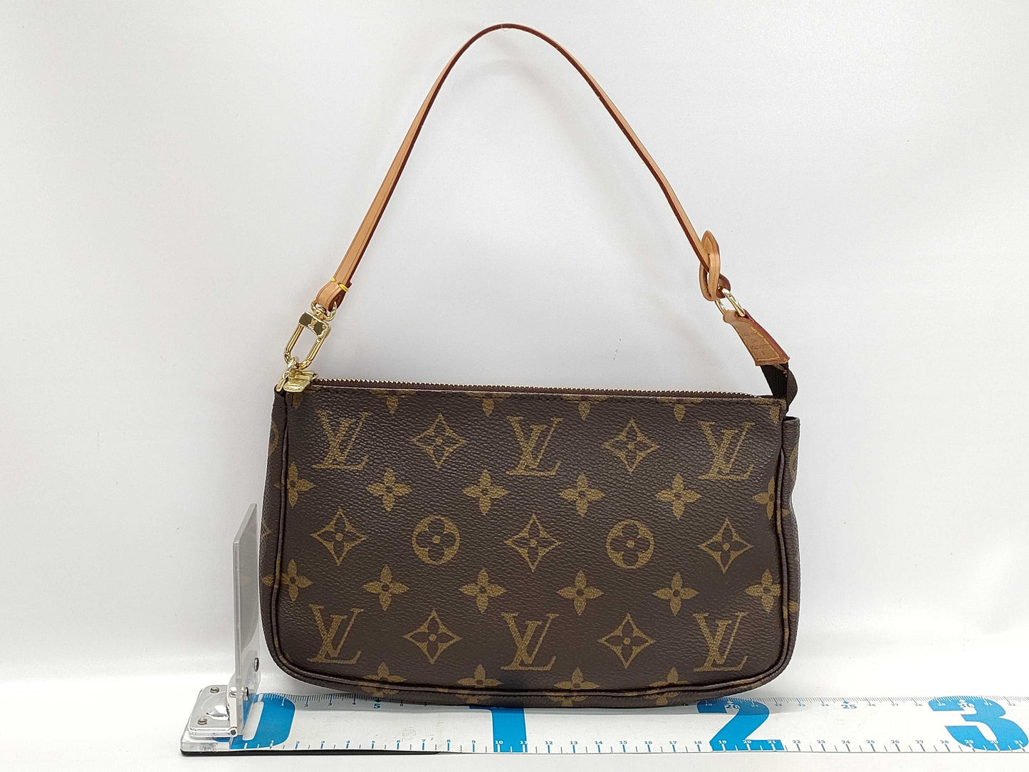 LOUIS VUITTON Damier Louis Vuitton Monogram Accessory Pouch