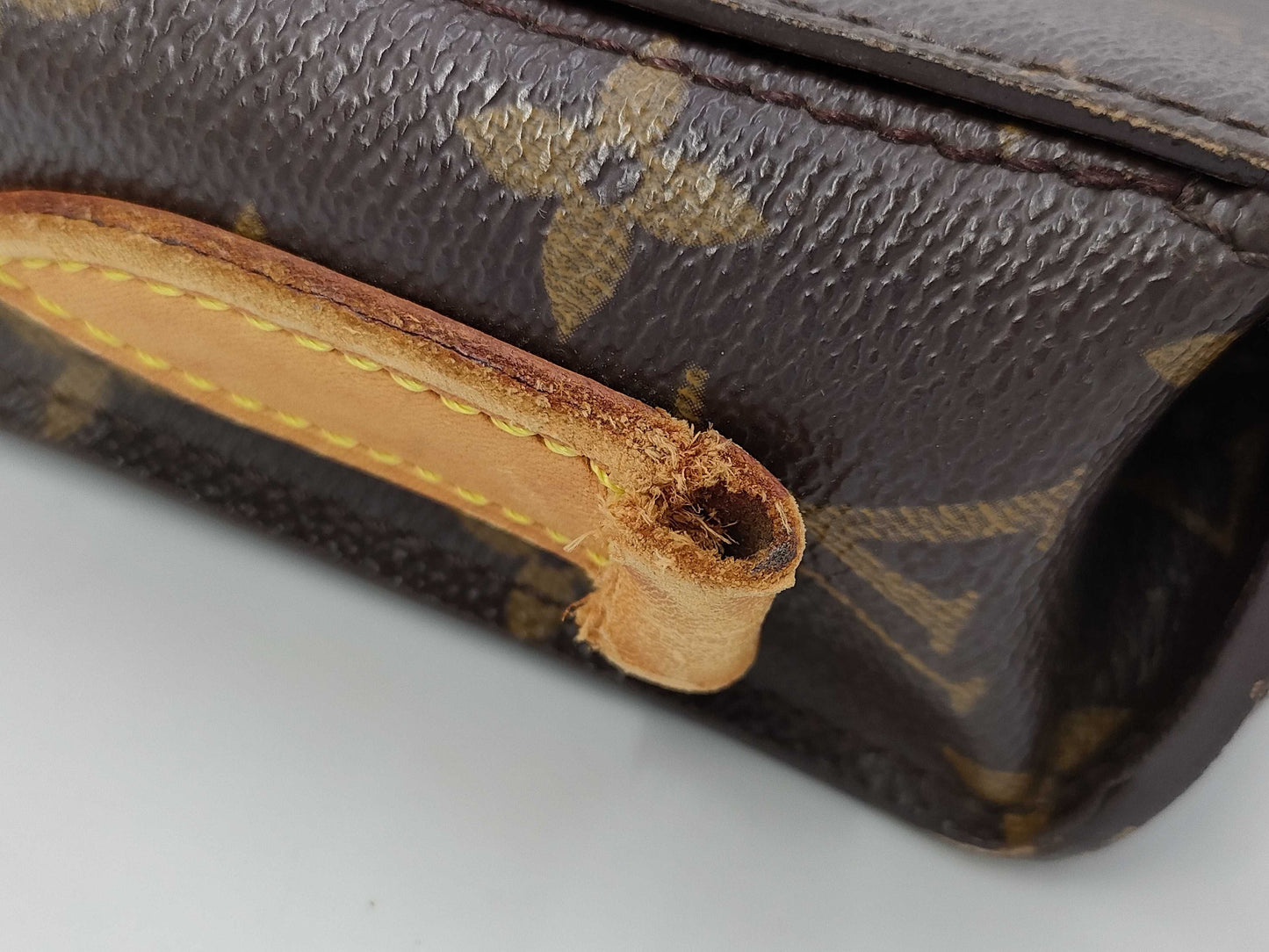 LOUIS VUITTON Monogram Saint-Cloud Shoulder Bag