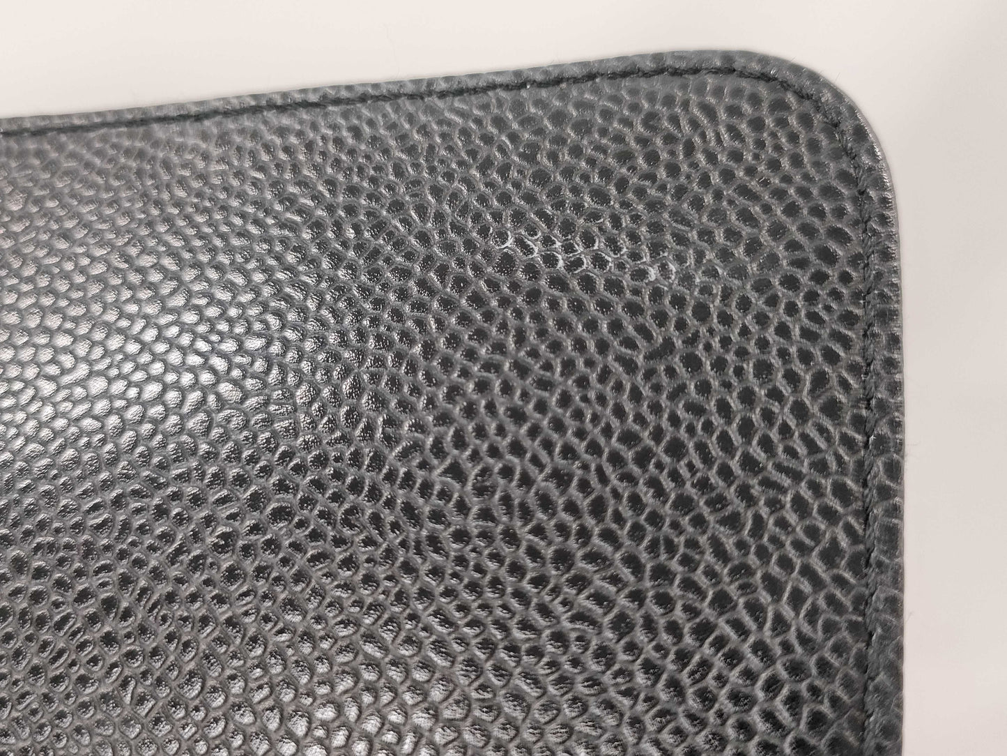 CHANEL Caviar Skin Brand Handbag 73066 Handbag