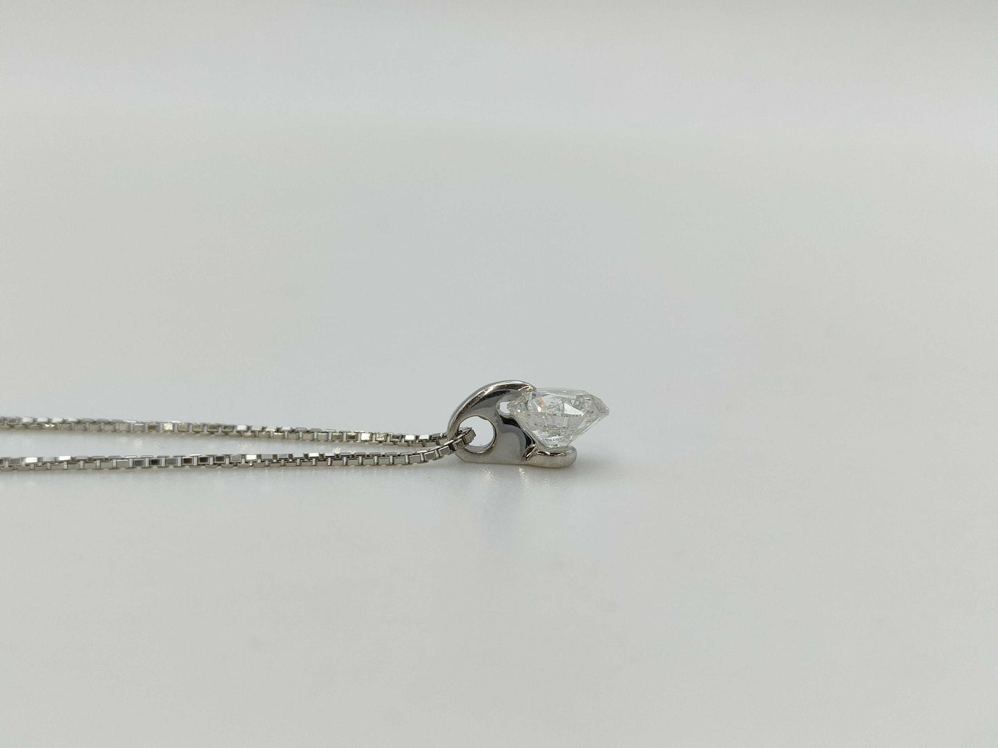 D1.012ct PT900/850 4.0g Necklace