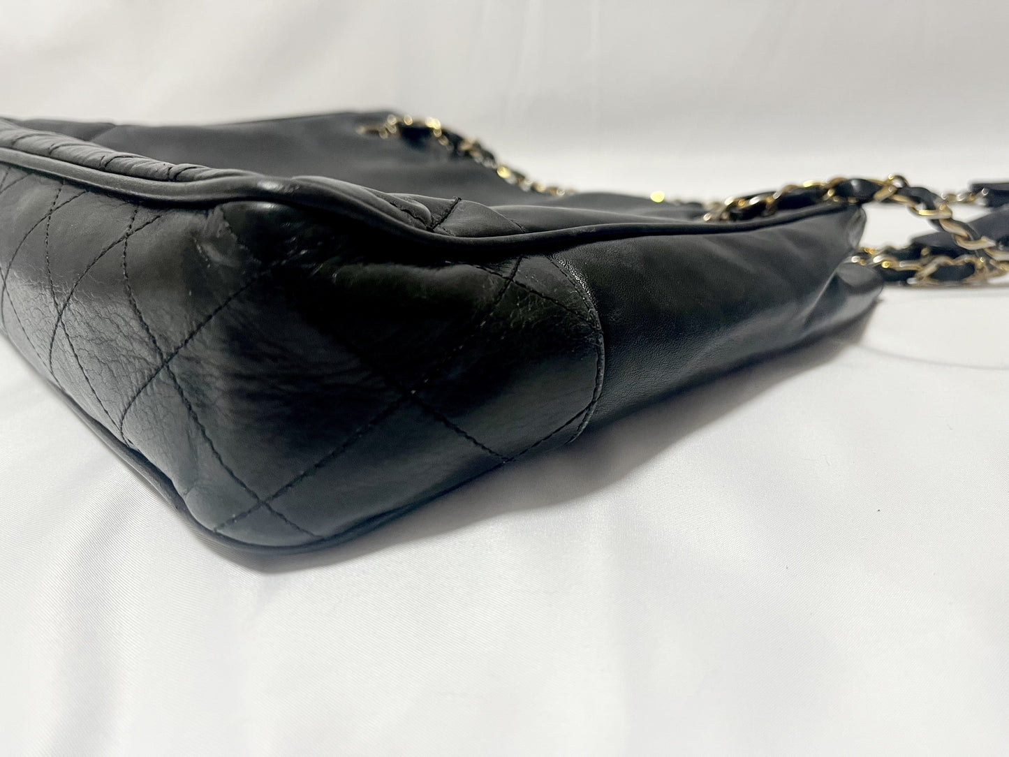 CHANEL Matelasse Shoulder Bag, Gold Hardware, Black, Seal #0 Series, Shoulder Bag