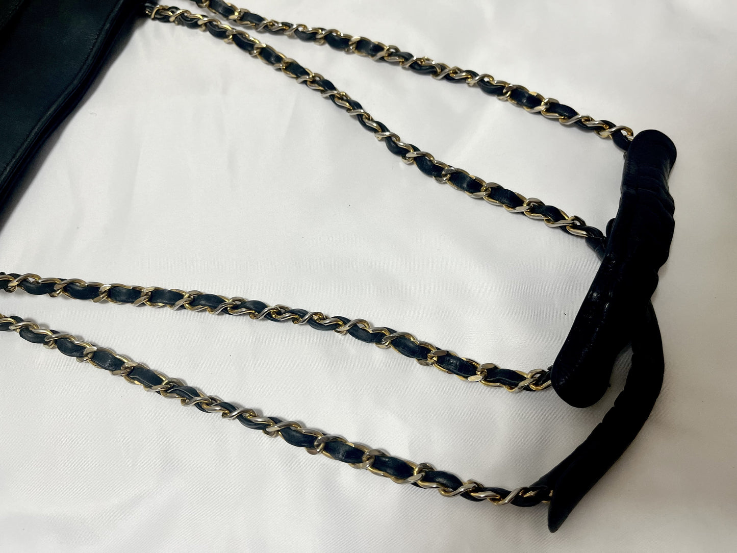 CHANEL Matelasse Shoulder Bag, Gold Hardware, Black, Seal #0 Series, Shoulder Bag