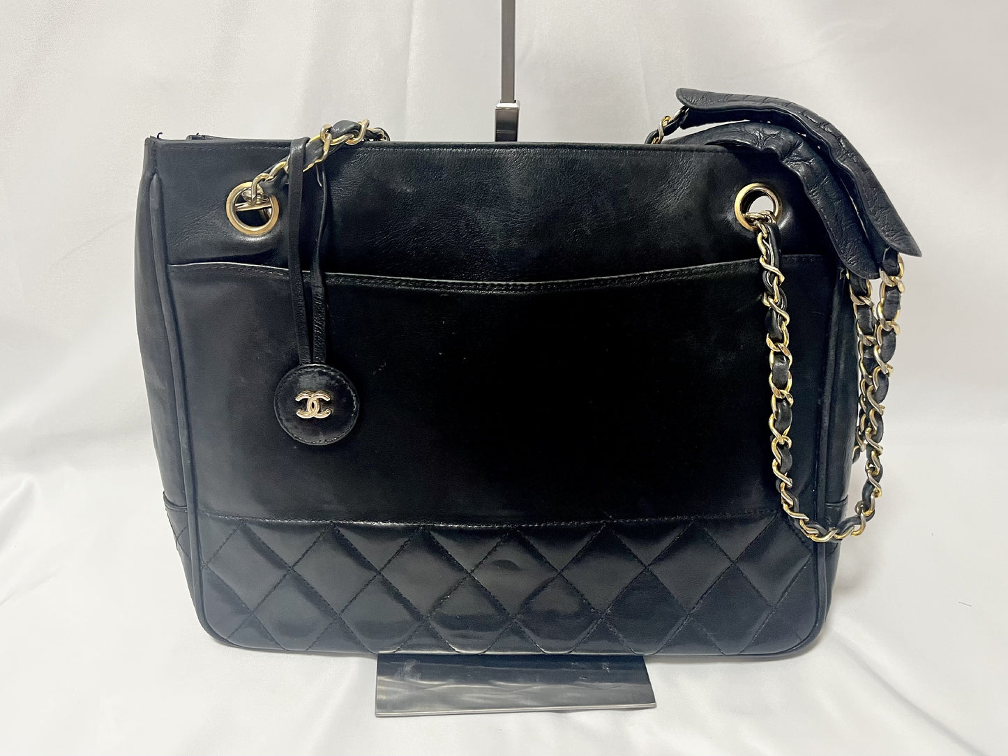 CHANEL Matelasse Shoulder Bag, Gold Hardware, Black, Seal #0 Series, Shoulder Bag