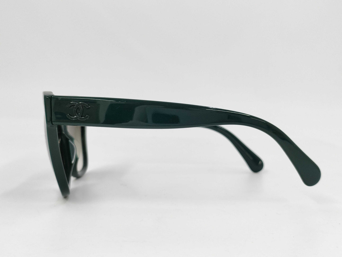 CHANEL CHANEL Coco Mark Sunglasses with Mirror Lenses A71233 Moss Green Matelasse Case Included Sunglasses/Eyeglasses