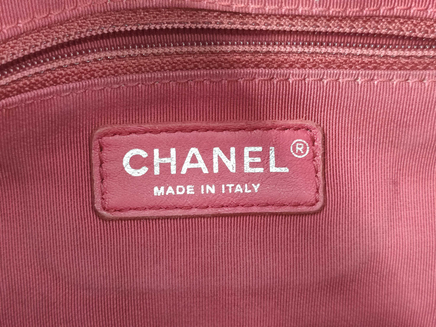 CHANEL CHANEL Gabriel Shoulder Bag with Seal