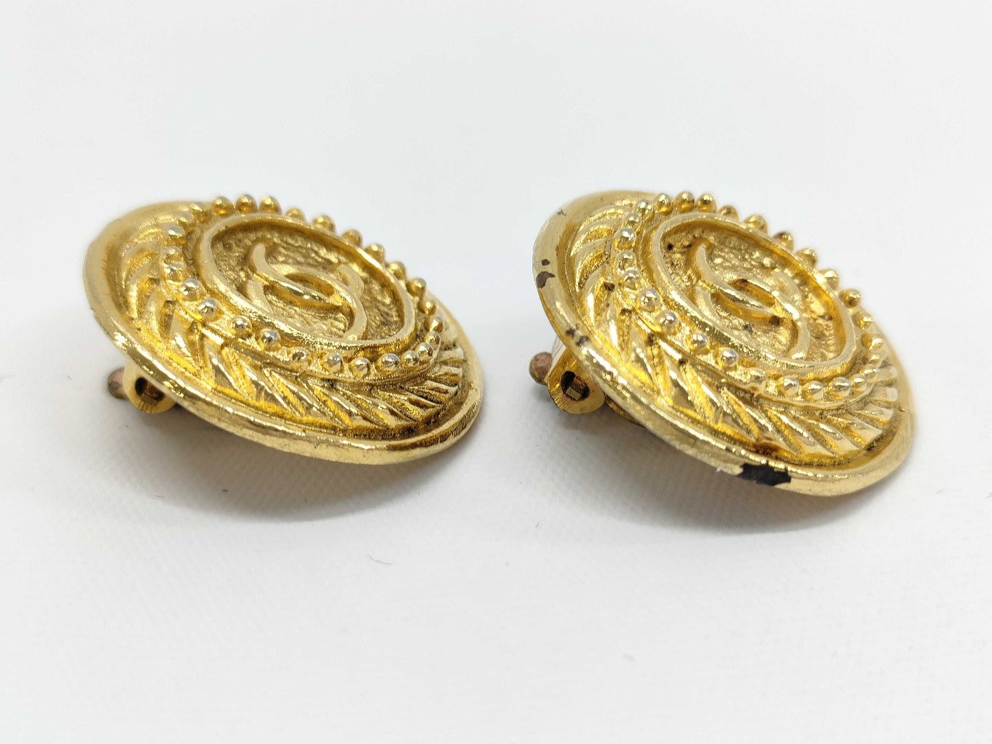 CHANEL Coco Mark Earrings with Inlay