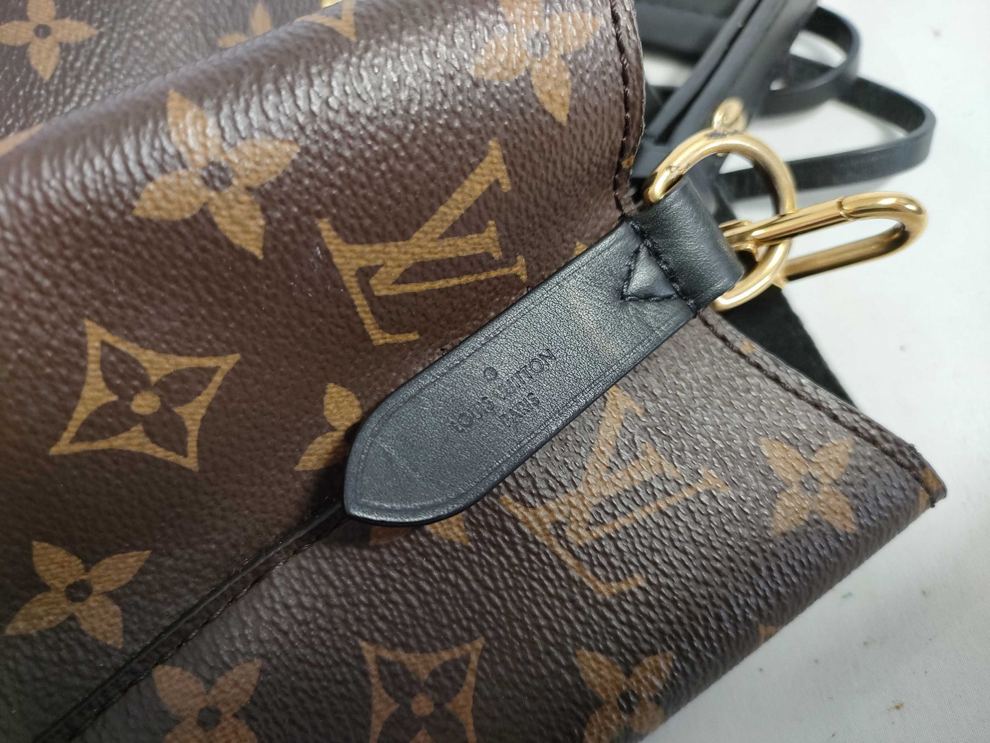 LOUIS VUITTON M44020 Monogram Louis Vuitton Monogram Shoulder Bag