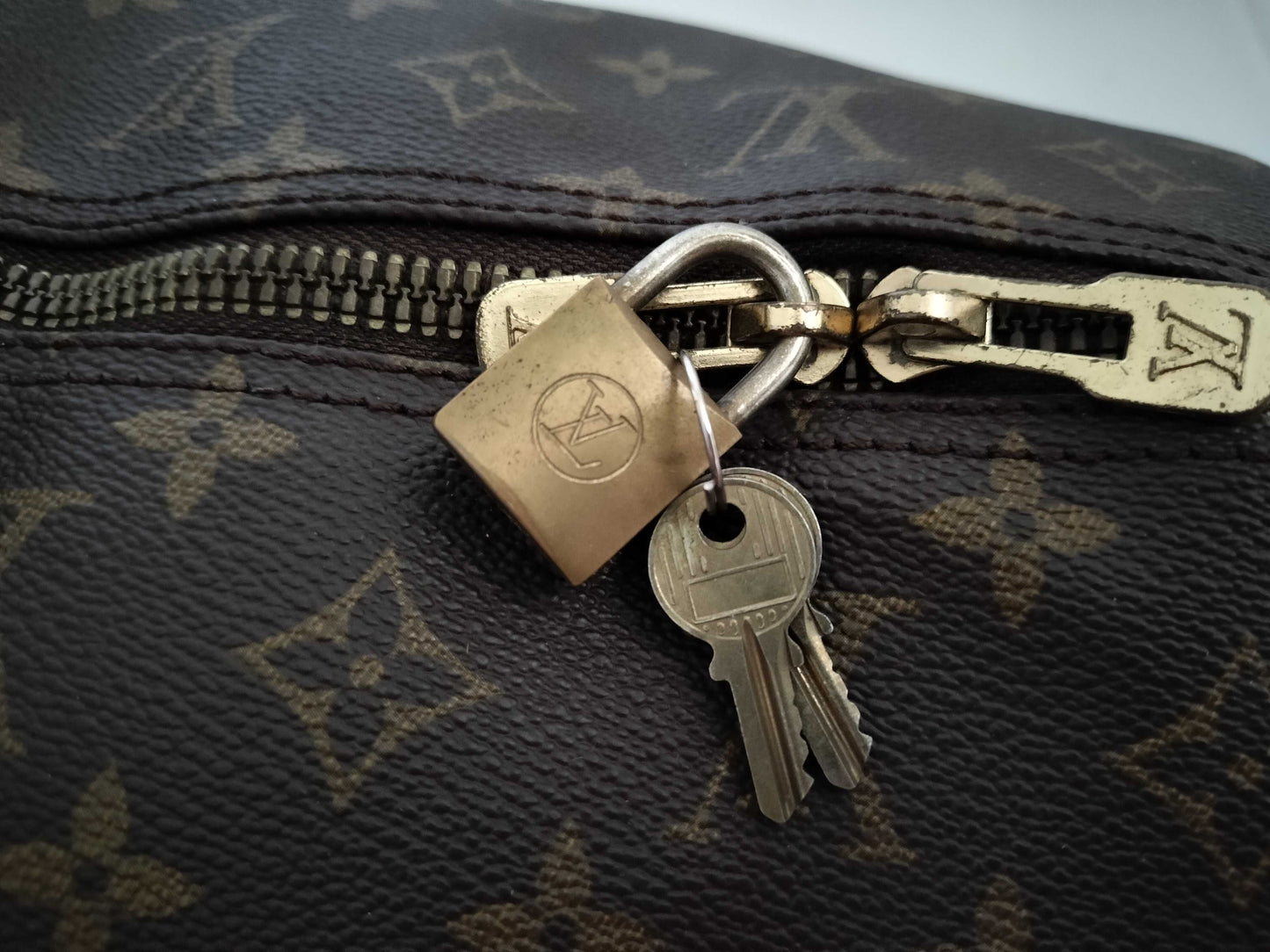 LOUIS VUITTON M41422 Monogram VUITTON Keepall 60 Boston Bag