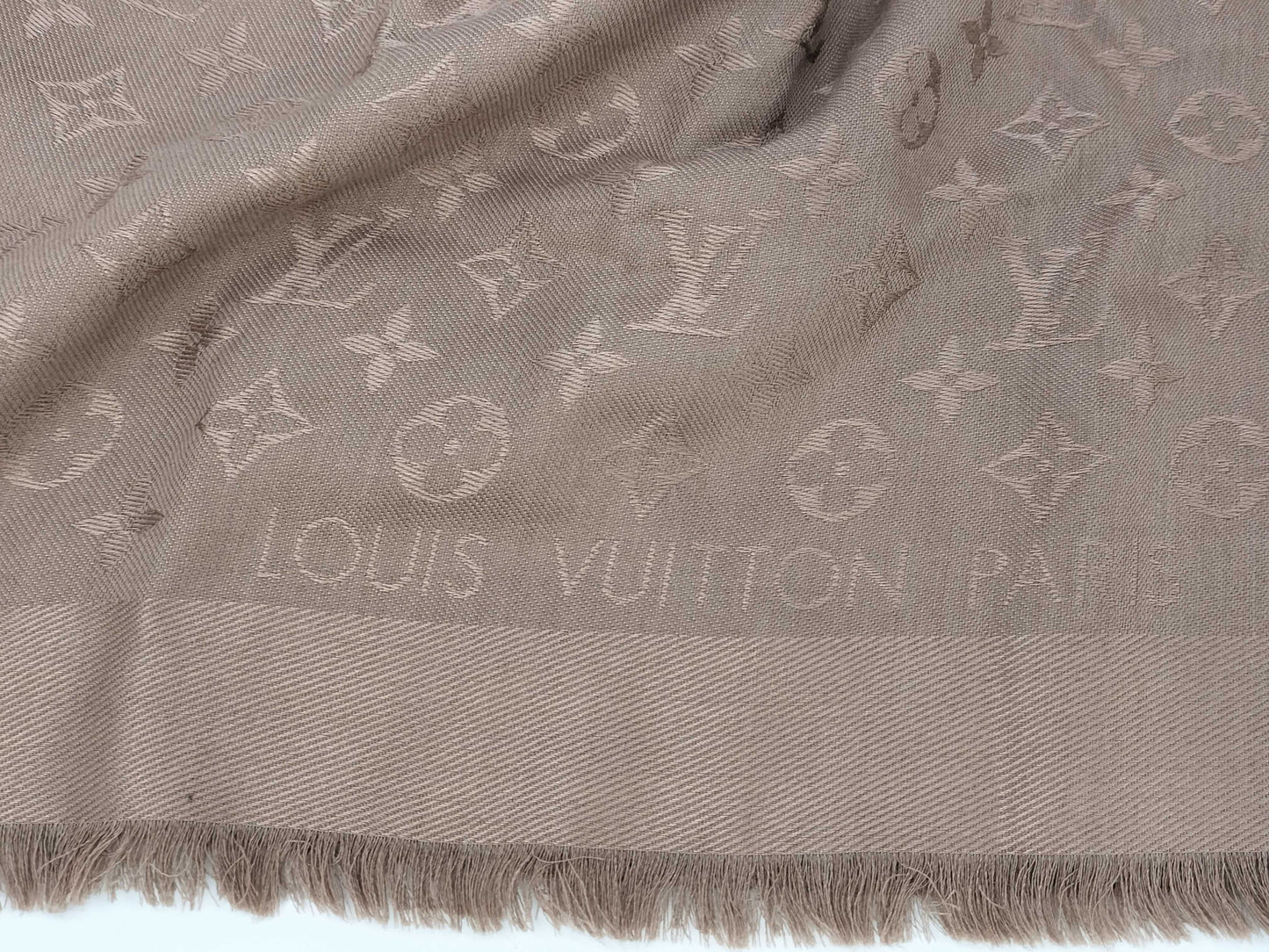 LOUIS VUITTON Large Monogram Stole in Pink and Beige