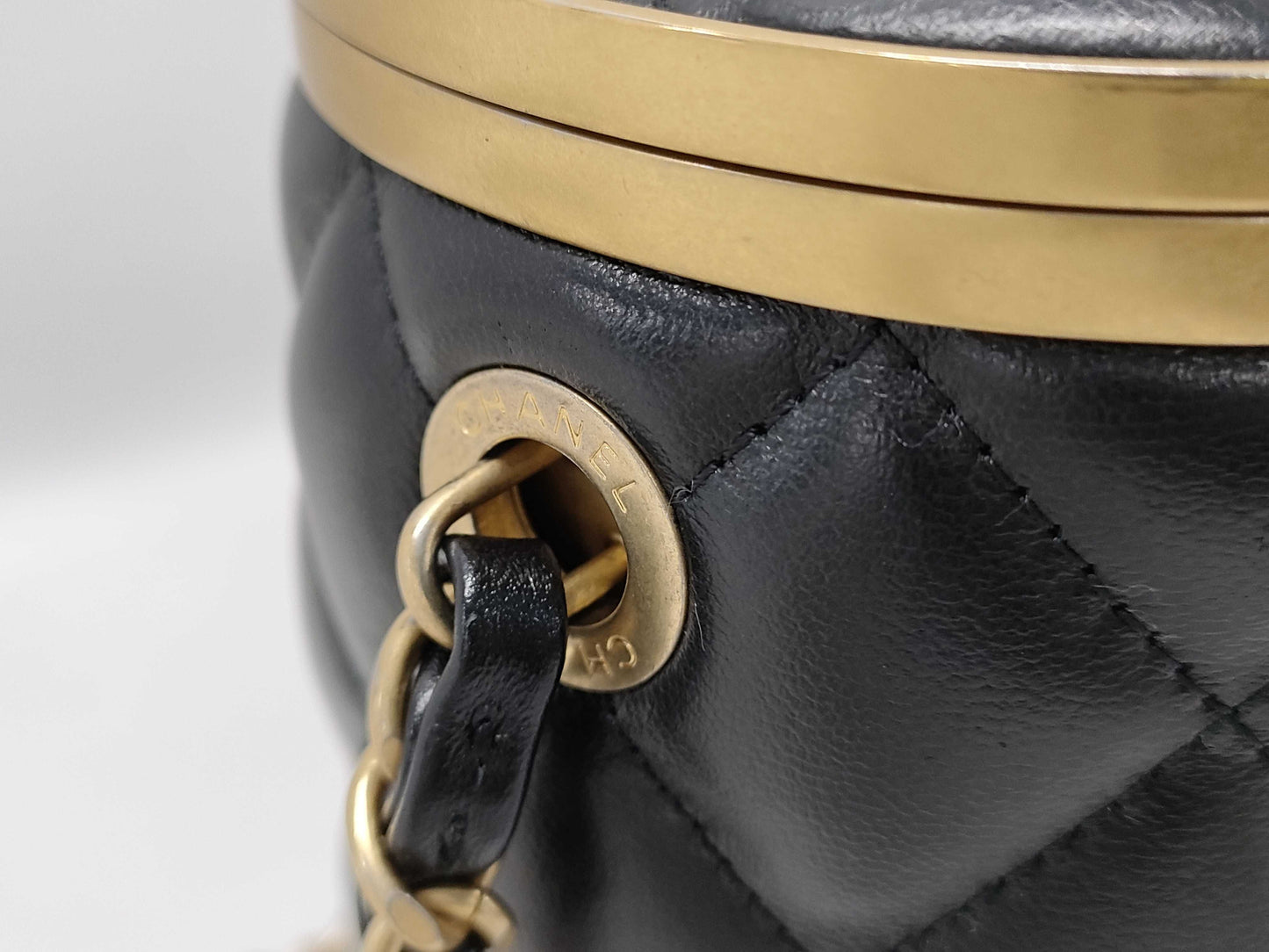 CHANEL CHANEL shoulder bag