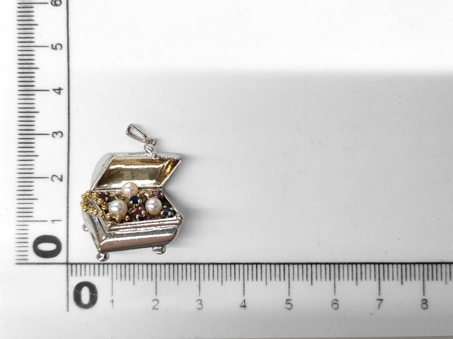 MIKIMOTO Pearl Diameter Approx. 3.4mm-3.8mm Colored Stone Pendant Top in 18K Gold 7.2g