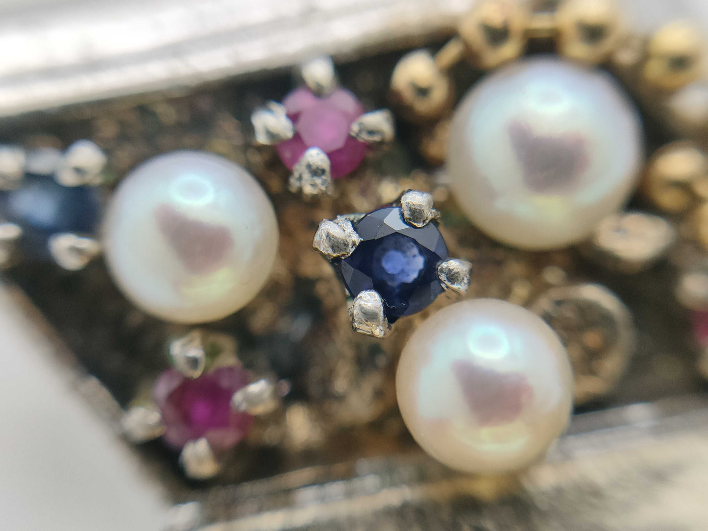 MIKIMOTO Pearl Diameter Approx. 3.4mm-3.8mm Colored Stone Pendant Top in 18K Gold 7.2g