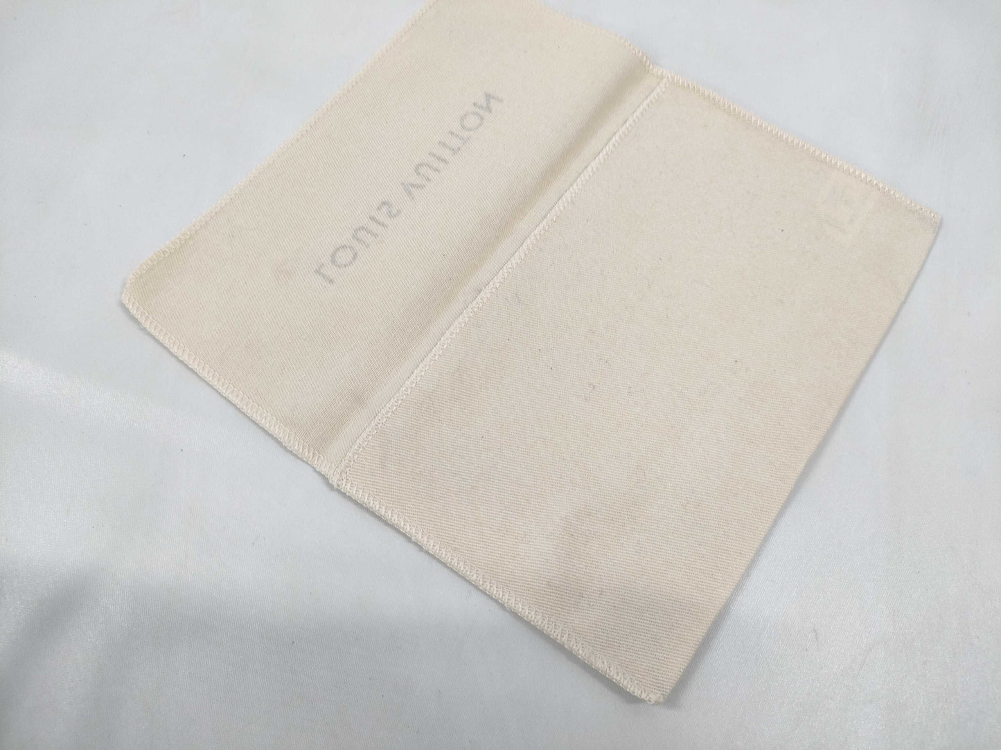 LOUIS VUITTON Current Storage Bags for Small Items, 15-Piece Set