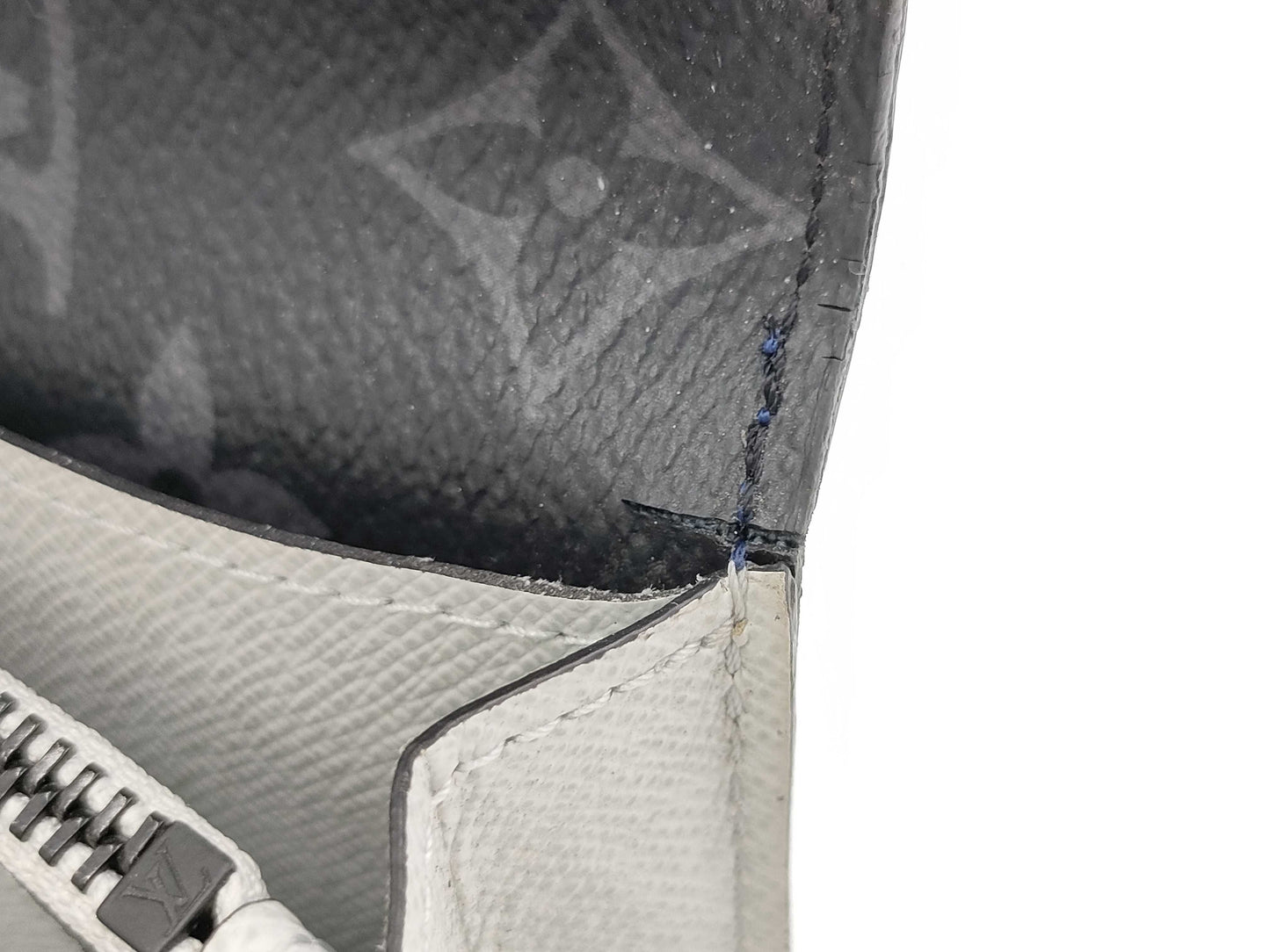 LOUIS VUITTON Epi Leather Portefeuille Brazza M81371 Wallet