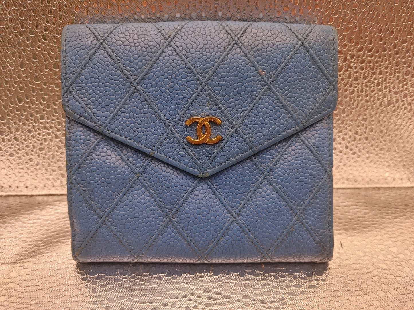 CHANEL Bicolor Double-Hook Compact Wallet with Seal 4773277 Caviar Skin Blue Wallet