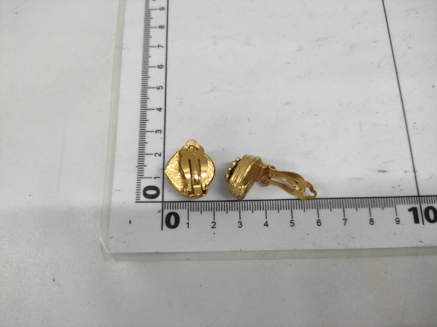 CHANEL Coco Mark Caramel Stone Earrings with Rice
