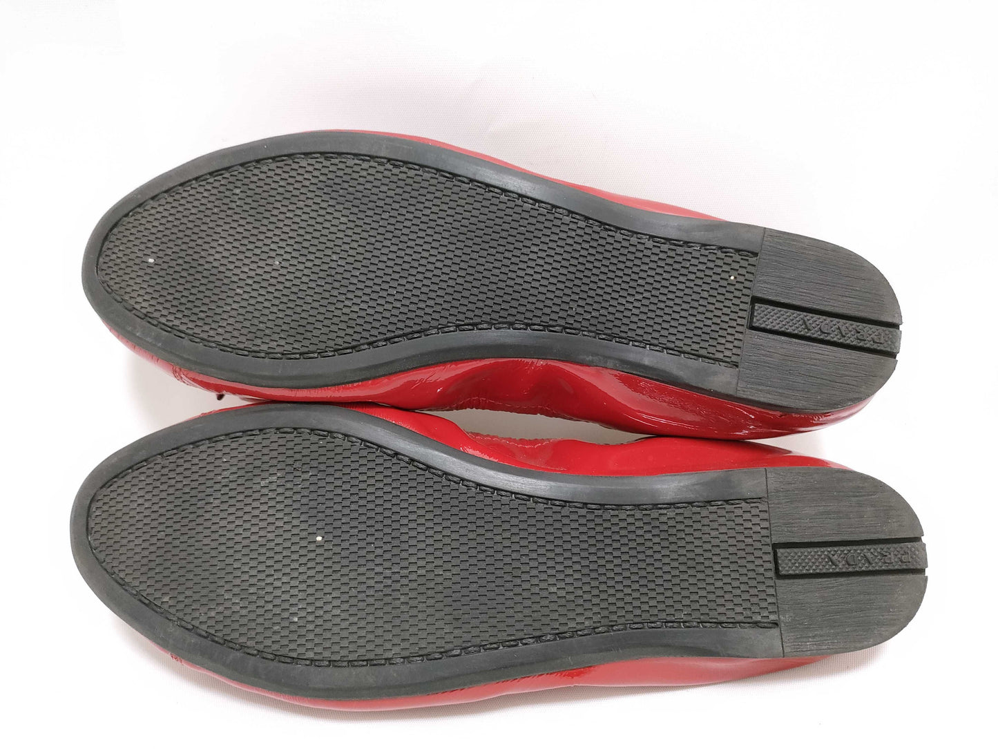 PRADA Prada enamel flat shoes red pumps