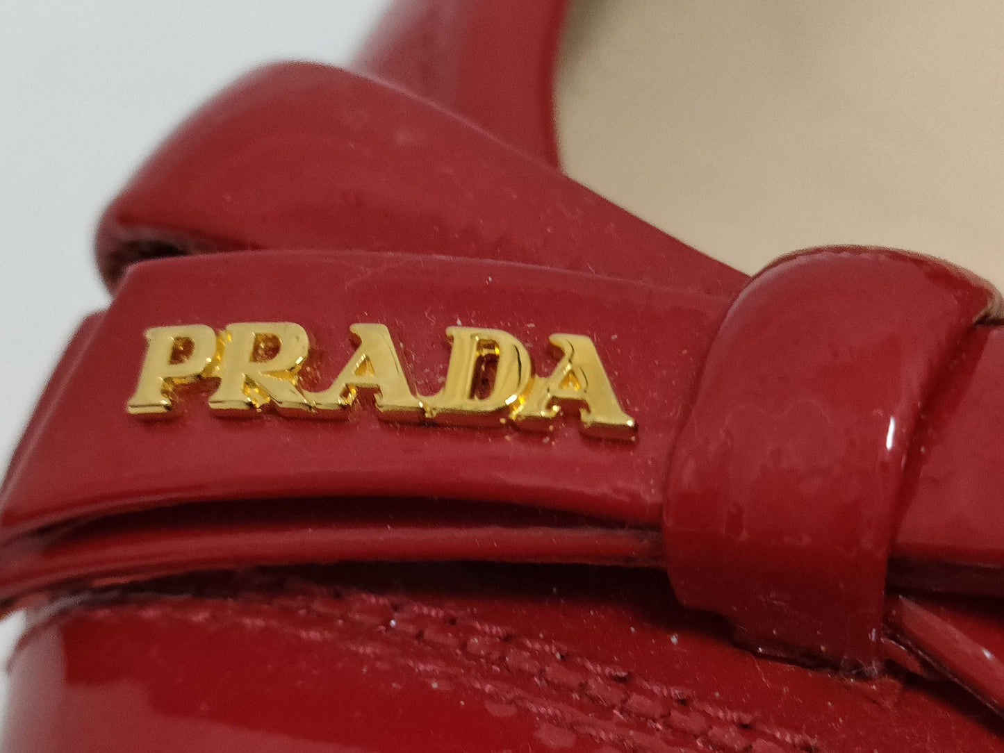PRADA Prada enamel flat shoes red pumps