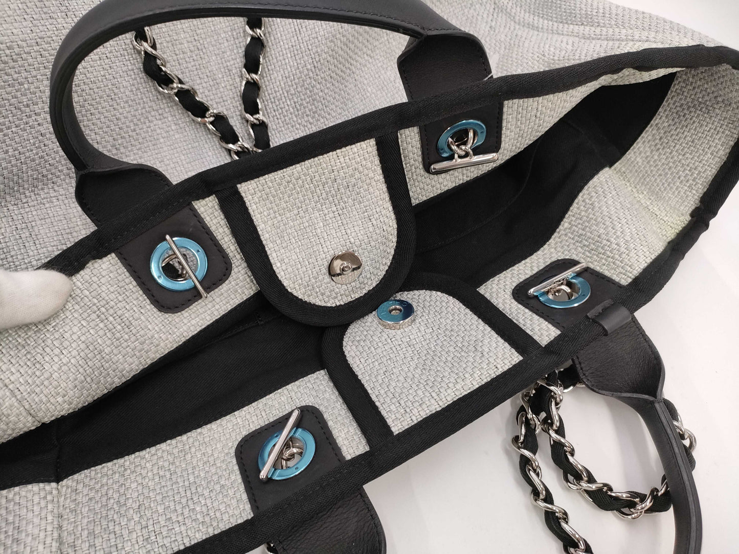 CHANEL handbag