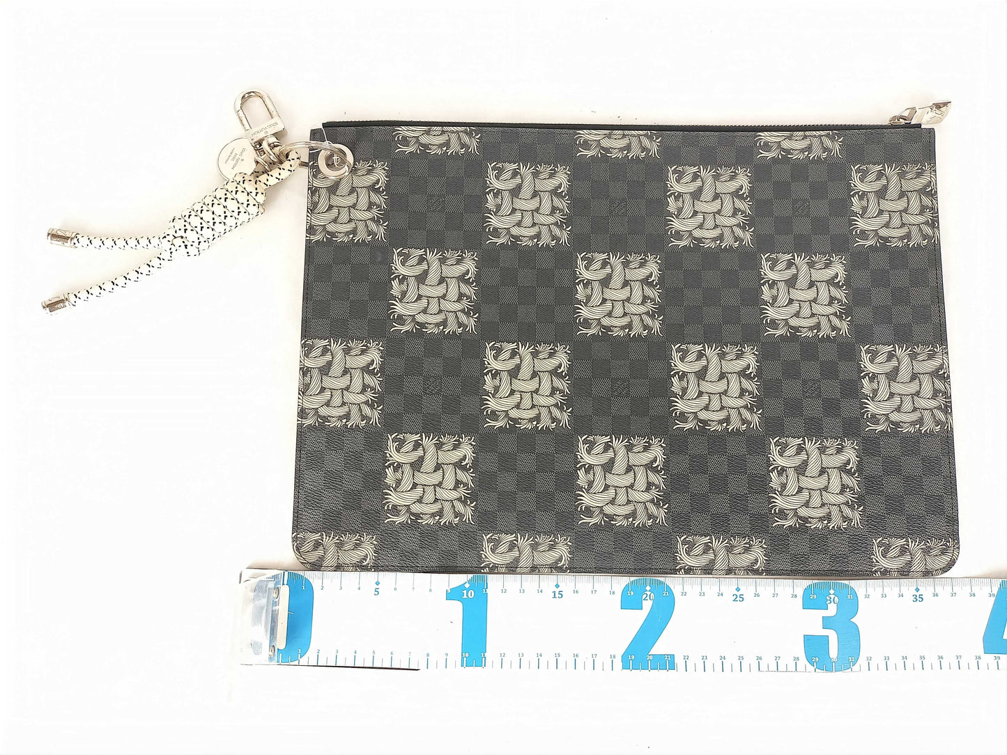 LOUIS VUITTON N61232 Damier Graphite Louis Vuitton Clutch Bag