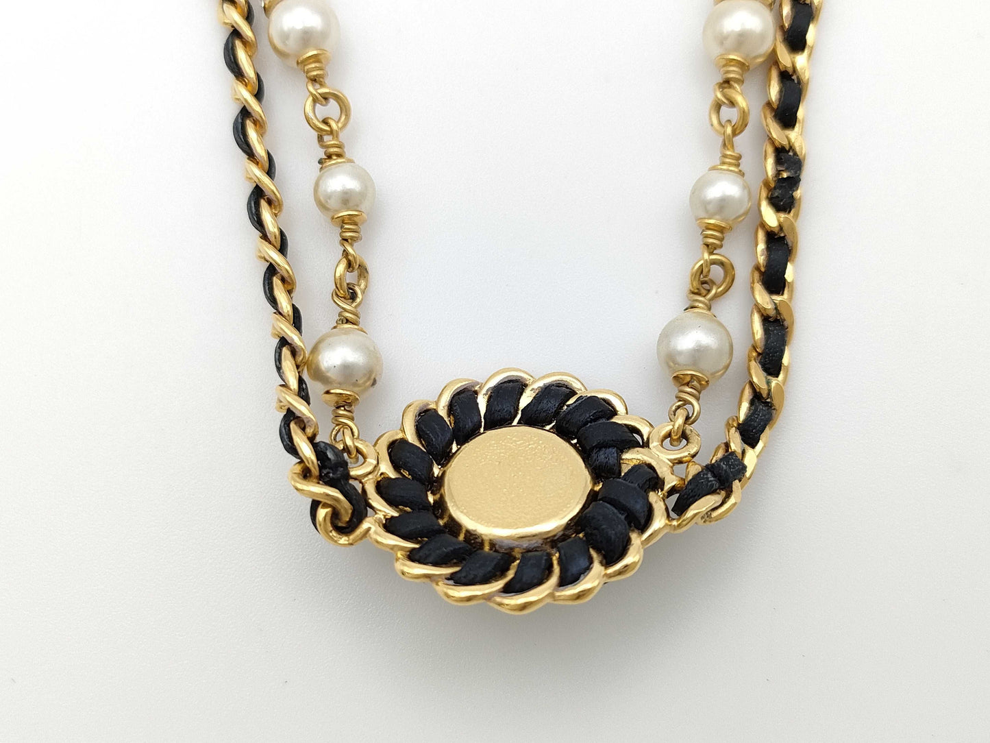CHANEL Pearl Necklace F24K Necklace