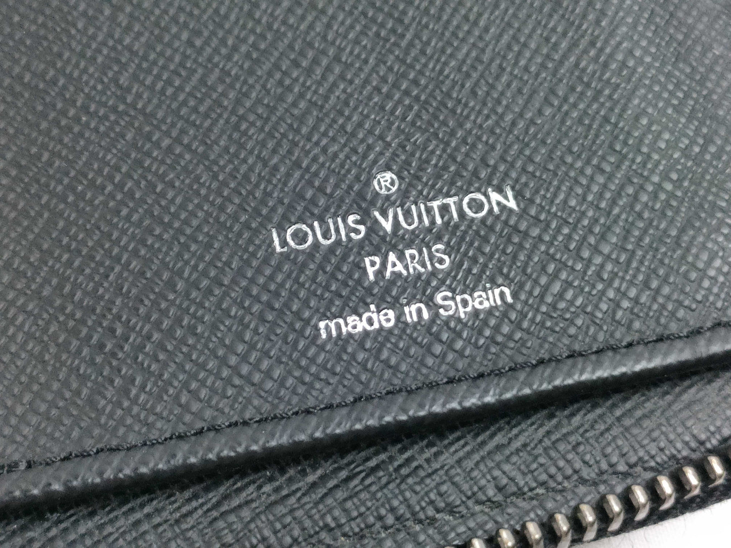 LOUIS VUITTON M62295 Vuitton Monogram Eclipse Zippy Wallet Vertical M62295 GI4189 Wallet