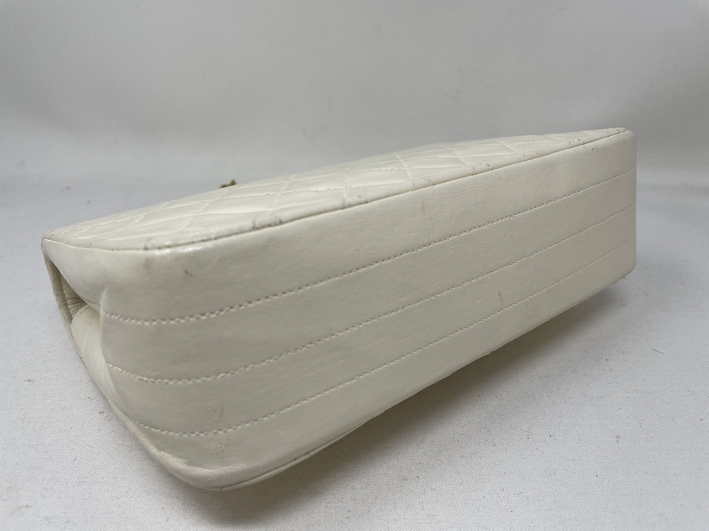 CHANEL CHANEL Matelasse Shoulder Bag Turn Lock White with Seal