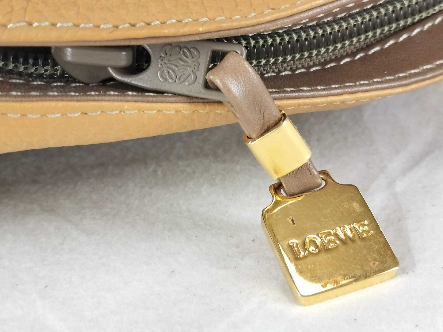 LOEWE Amazona Handbag Handbag