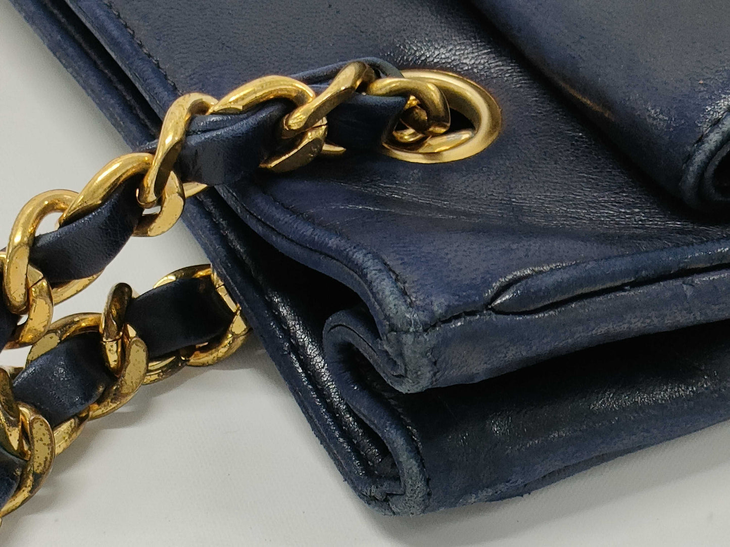 CHANEL Lambskin Chain Shoulder Bag Navy