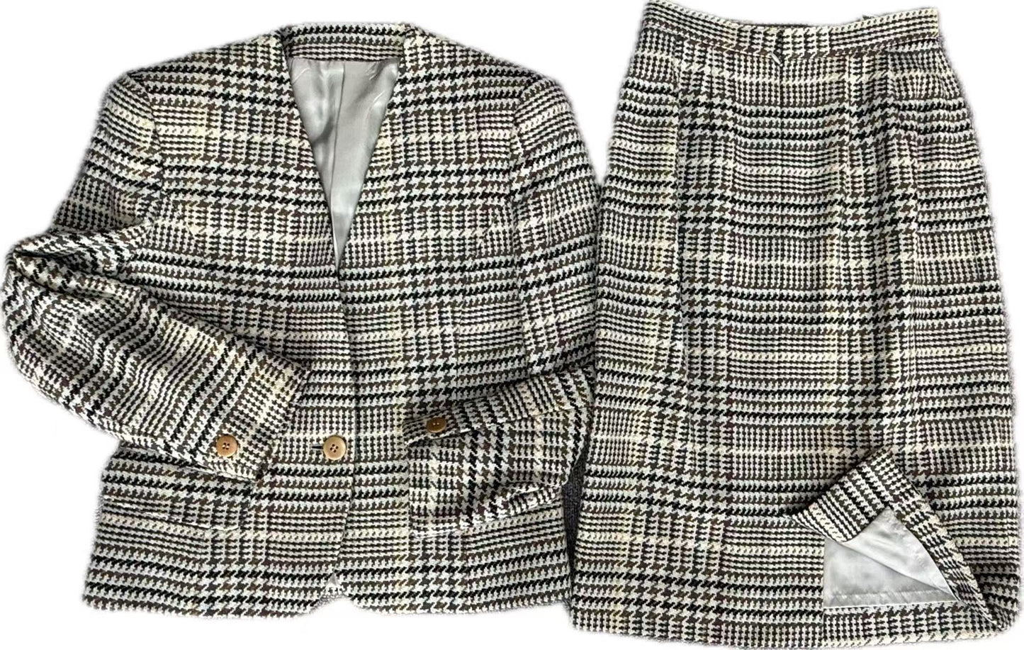 Burberry London Classic Check Wool Suit 7 Other Apparel