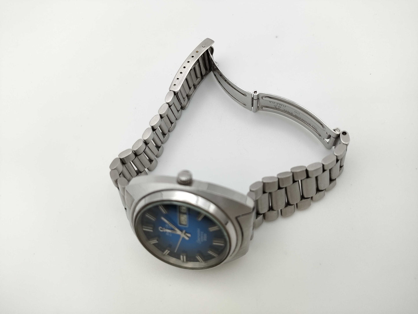 OMEGA Seamaster Cosmic 2000 Automatic Men's Watch