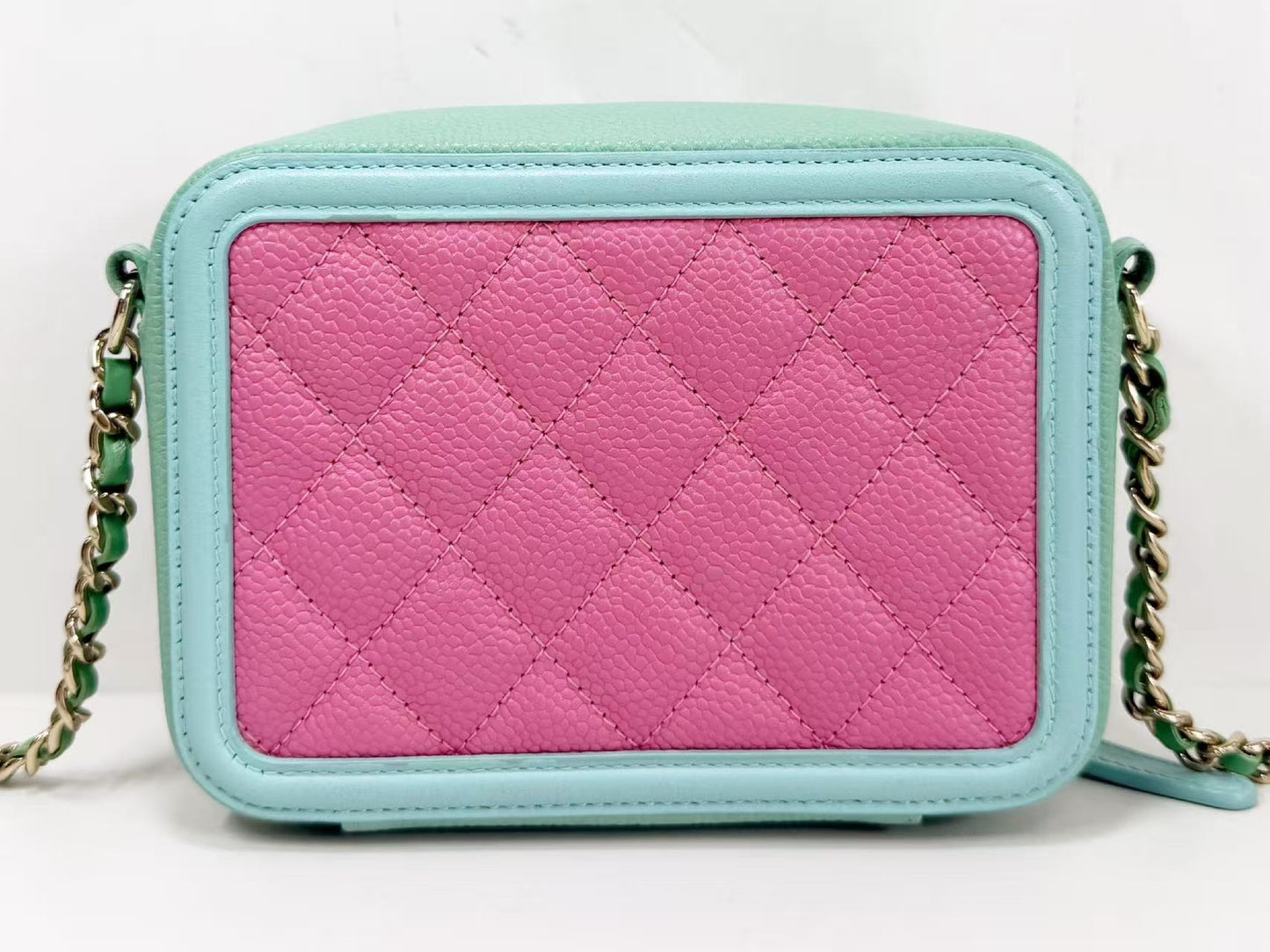 CHANEL CC Filigree Matelasse Caviar Leather Shoulder Bag in Pastel Multicolor, 15cm Wide, Approximately 27 Series, Gold Hardware, with Seal, 27017887