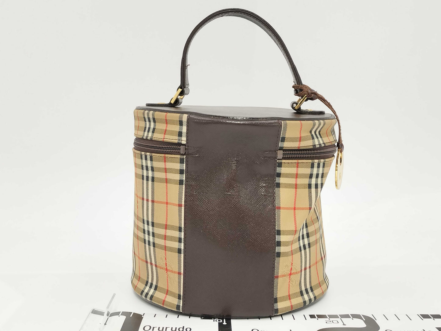 BURBERRY Burberry handbag, cylindrical handbag
