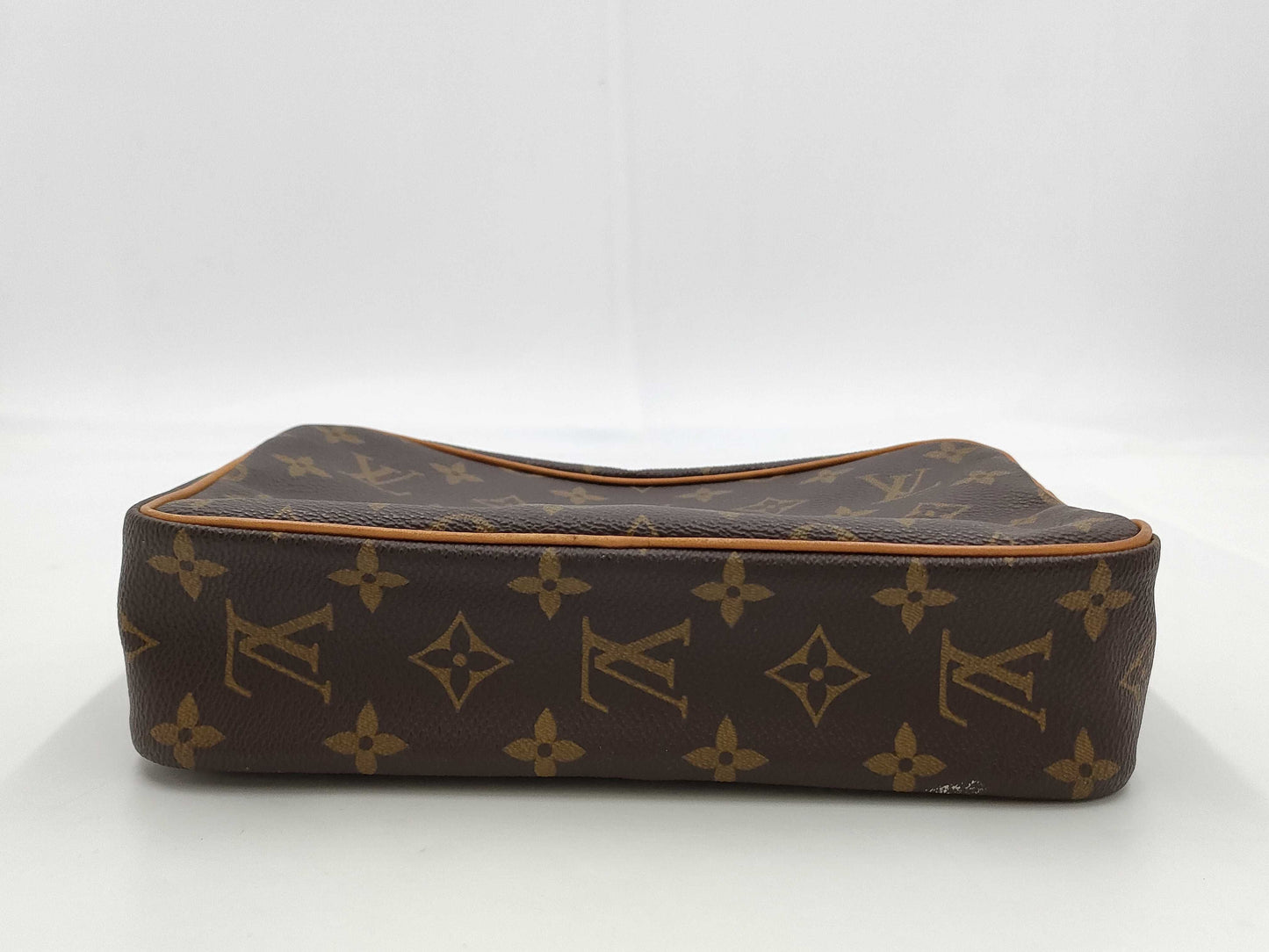 LOUIS VUITTON LV bag second bag
