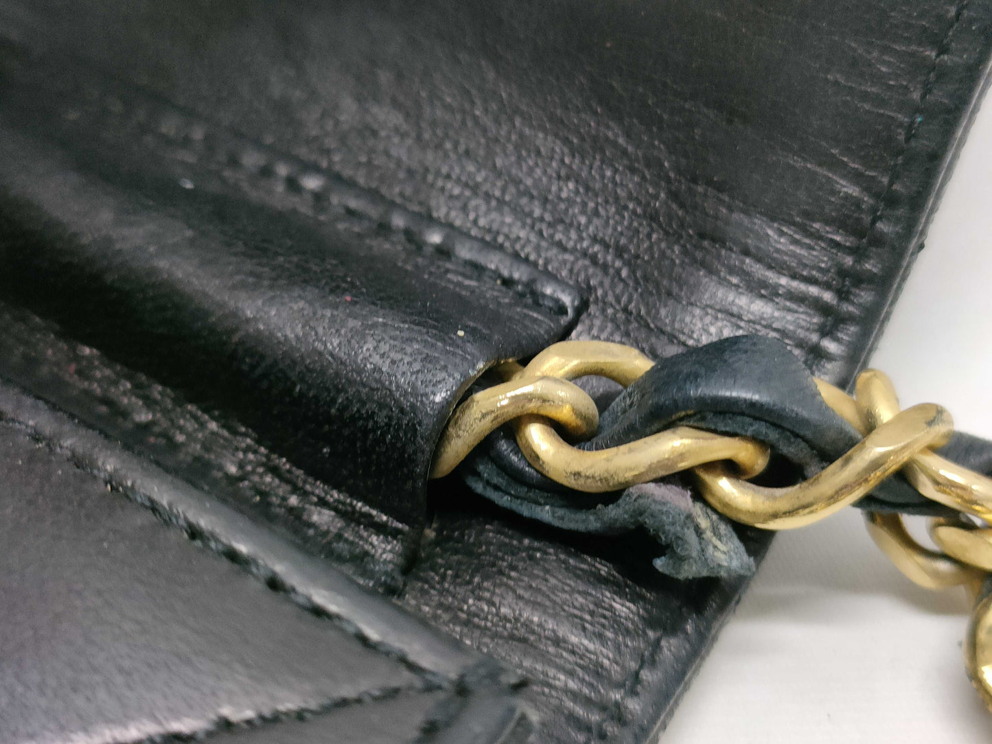 CHANEL Matelasse Shoulder Bag with Guarantee