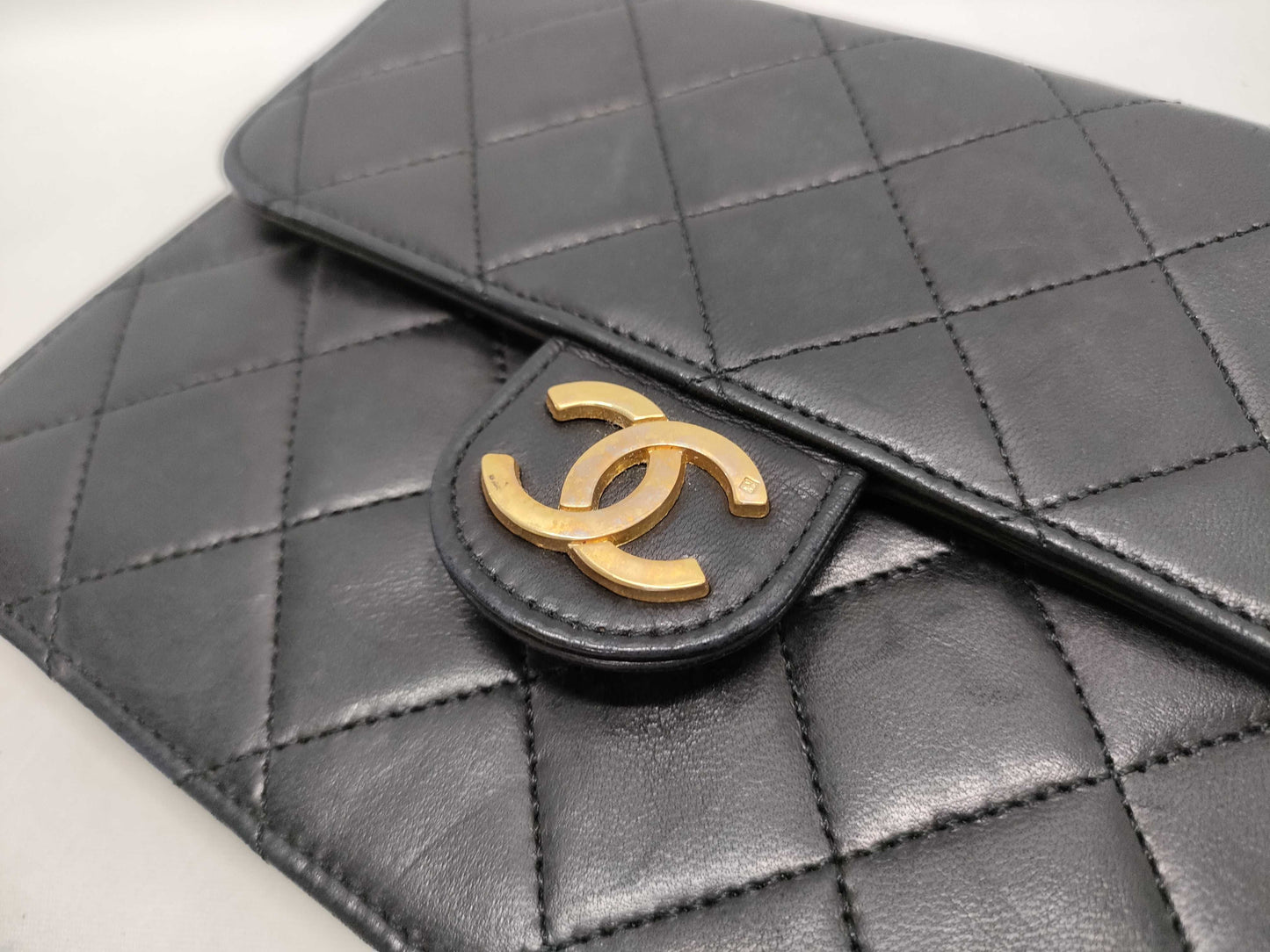 CHANEL Matelasse Shoulder Bag with Guarantee