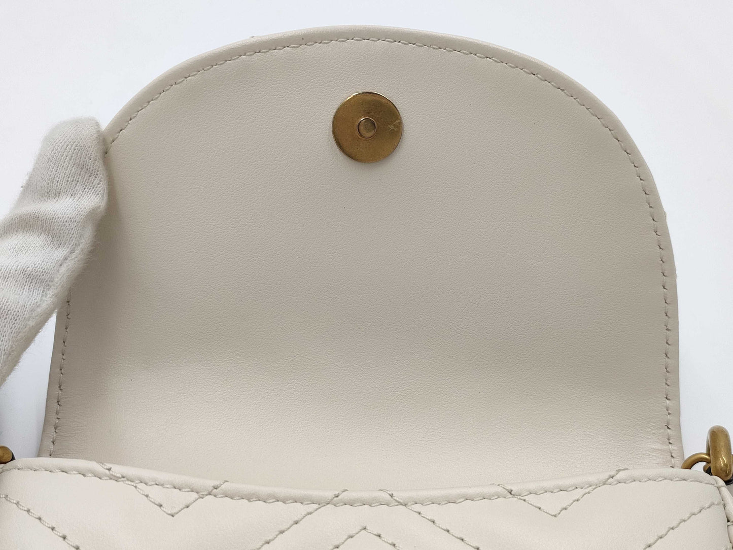 GUCCI Unused Marmont Quilted Handbag