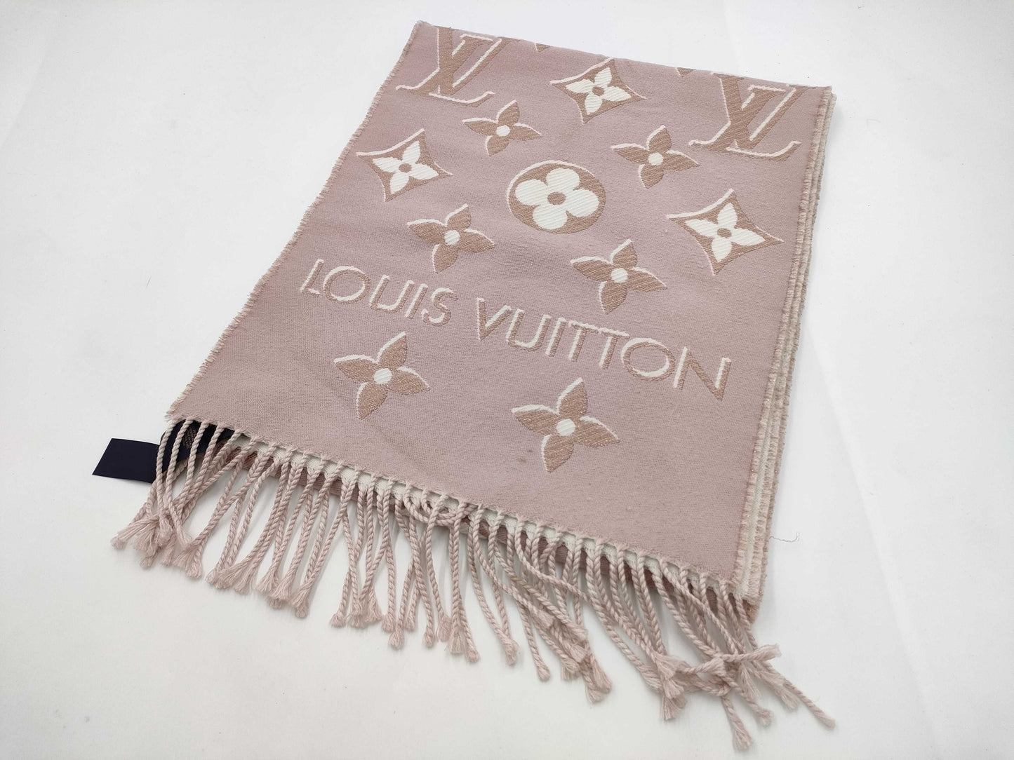 LOUIS VUITTON LV M78237 Essential Shine Scarf Other Accessories