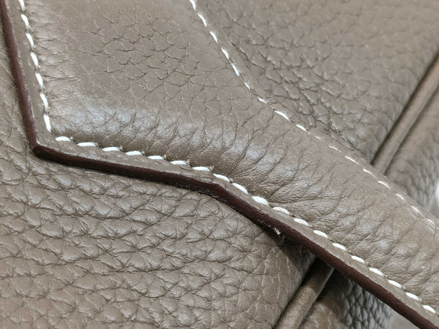 HERMES HERMES Victoria 35 Taurillon Etoupe Tote Bag
