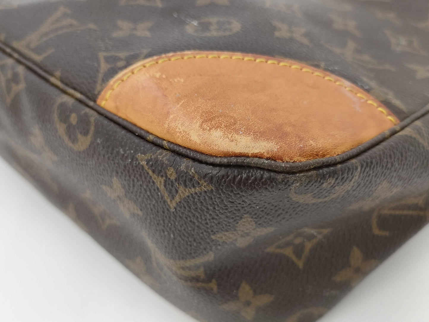 LOUIS VUITTON Monogram Shoulder Bag