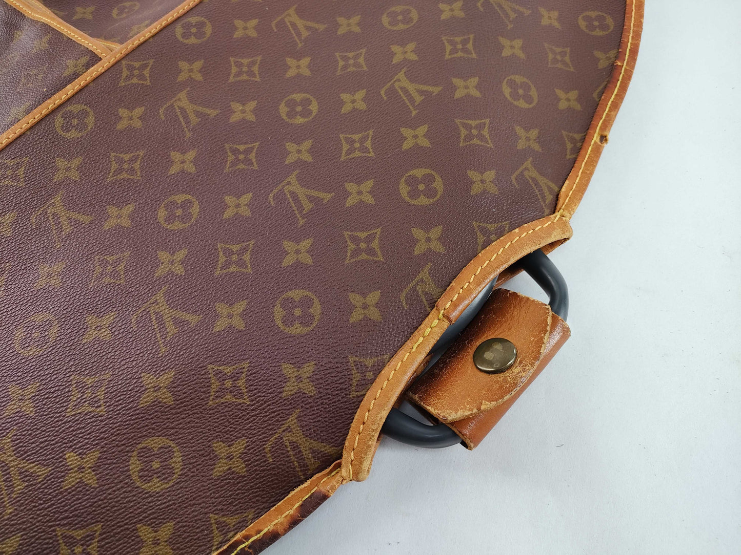 LOUIS VUITTON Monogram Louis Vuitton Suitcase