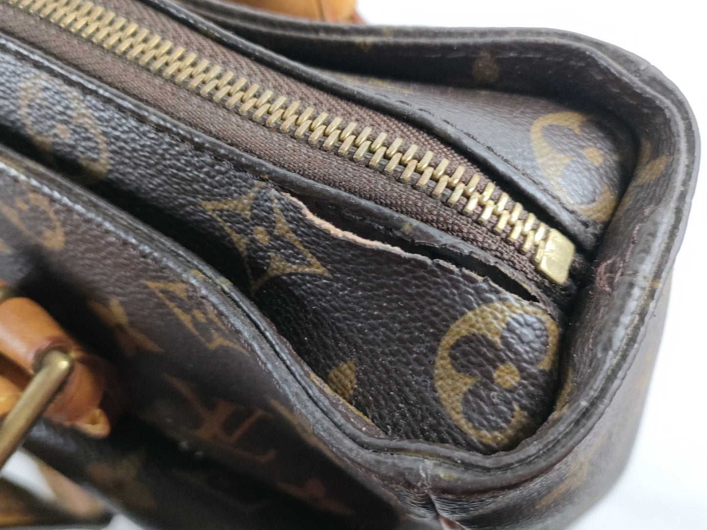 LOUIS VUITTON M51162 Monogram Louis Vuitton Shoulder Bag