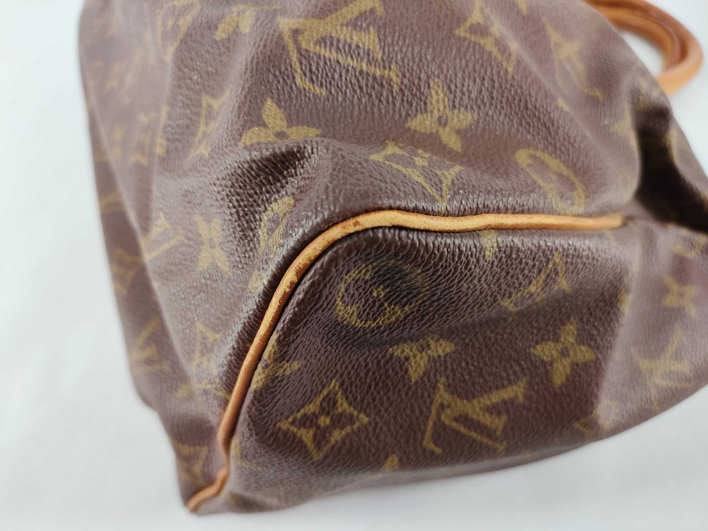 LOUIS VUITTON Monogram Louis Vuitton Boston Bag