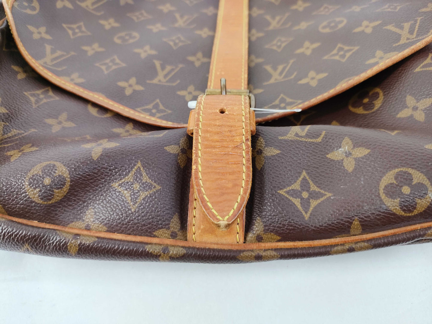 LOUIS VUITTON Monogram Louis Vuitton Shoulder Bag