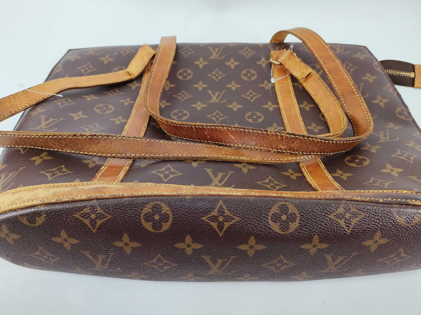 LOUIS VUITTON Monogram Louis Vuitton Tote Bag