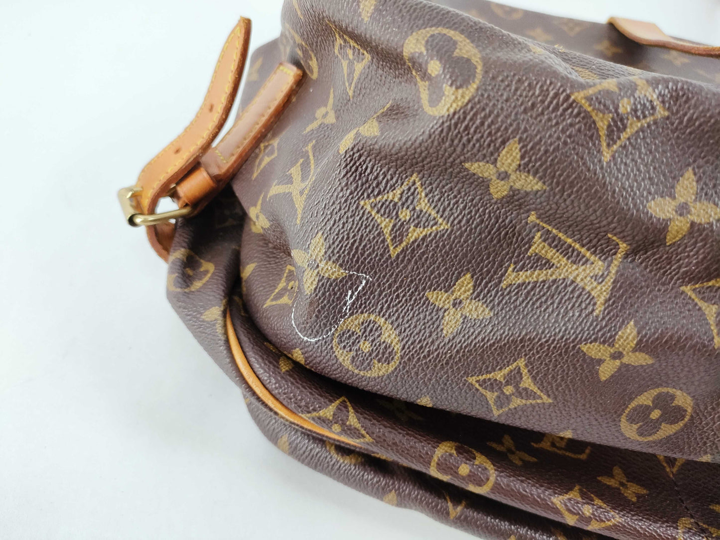 LOUIS VUITTON Monogram Shoulder Bag