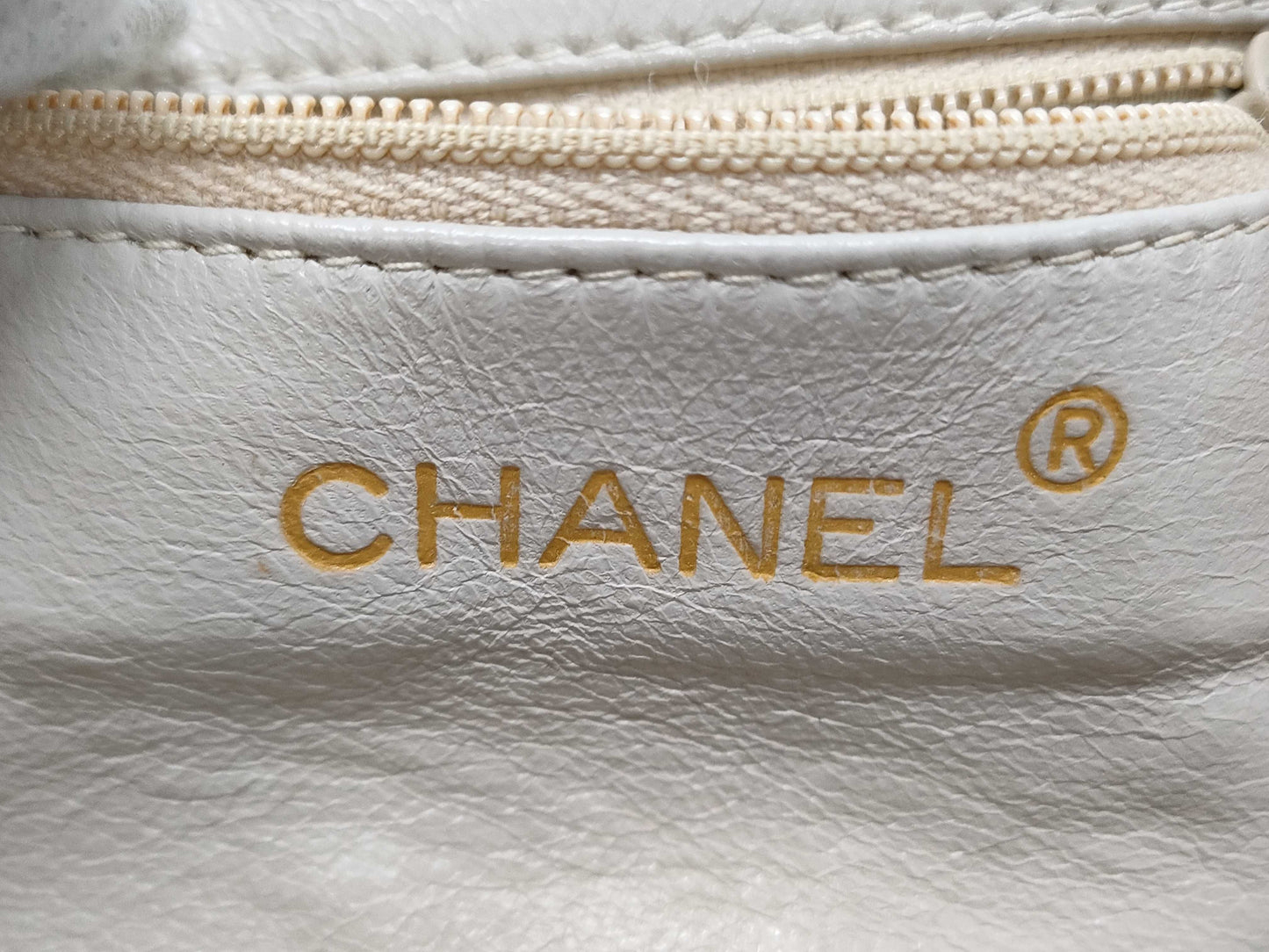 CHANEL Lambskin Clasp Pouch 1994561 Seal Shoulder Bag