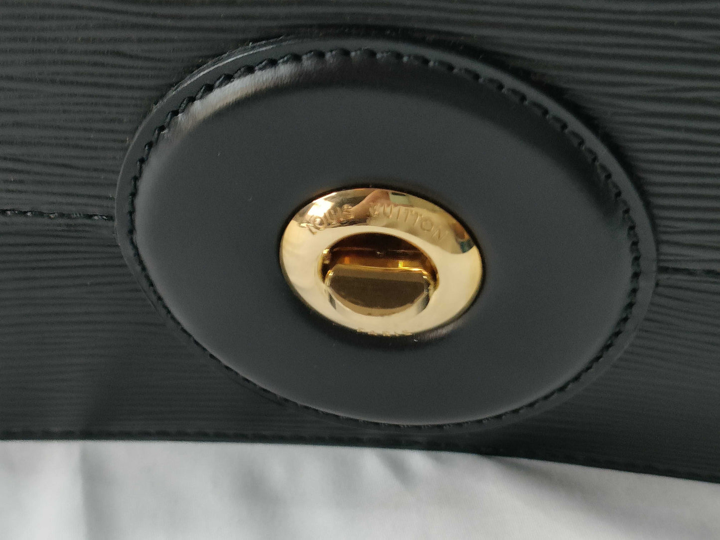 LOUIS VUITTON M52402 Epi Louis Vuitton Epi Friedland M52402 Shoulder Bag
